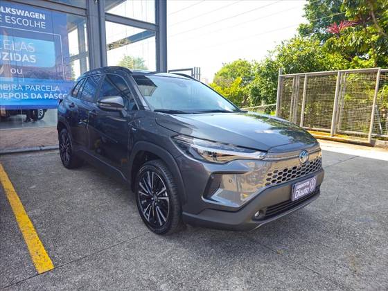 TOYOTA COROLLA CROSS 1.8 VVT-I HYBRID FLEX XRX CVT